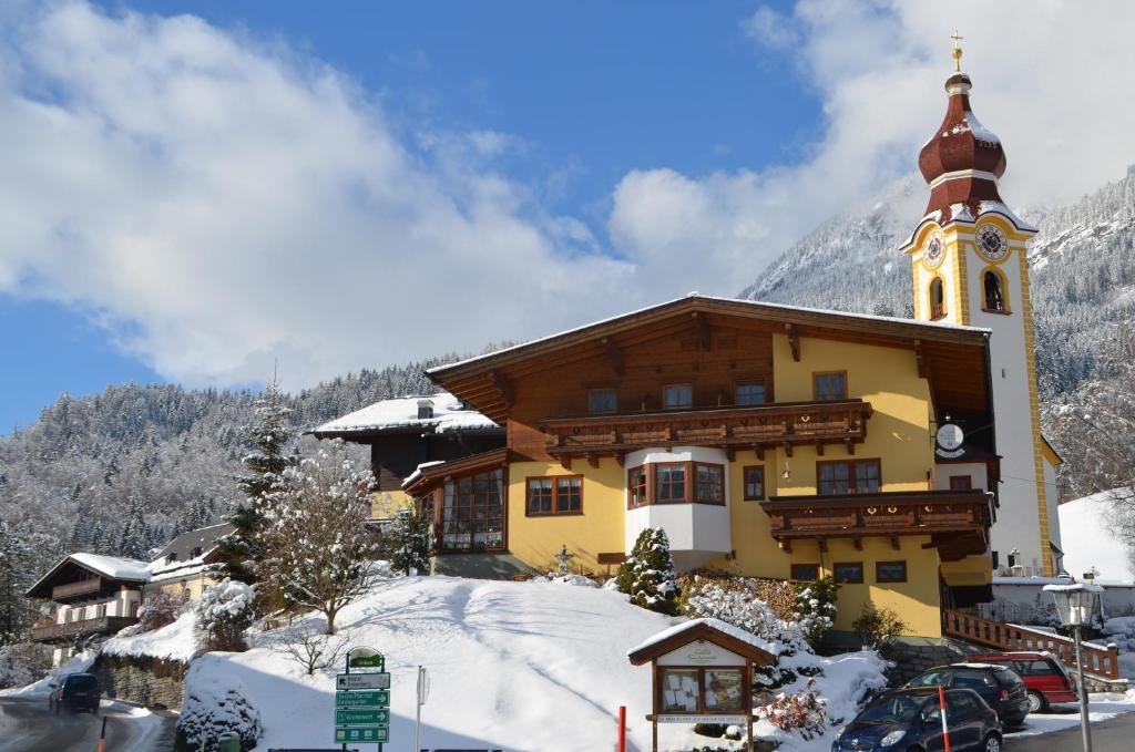 Landhotel Kirchenwirt Ункен Экстерьер фото